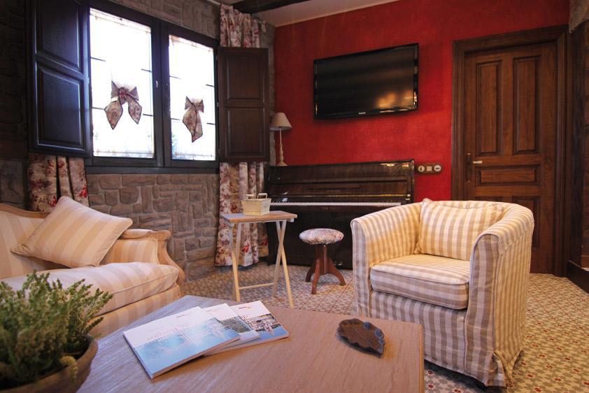 Hotel Rural La Tenada Carcedo de Burgos Eksteriør billede